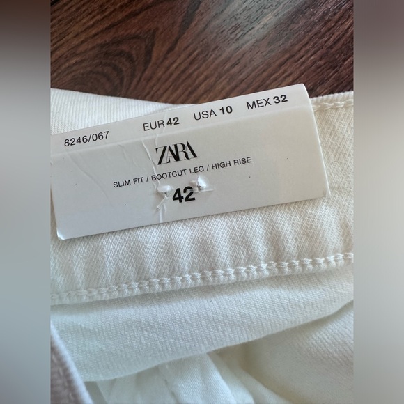 ZARA slim fit cropped bootcut high rise jeans in white size 10 **Damaged** - Picture 7 of 7